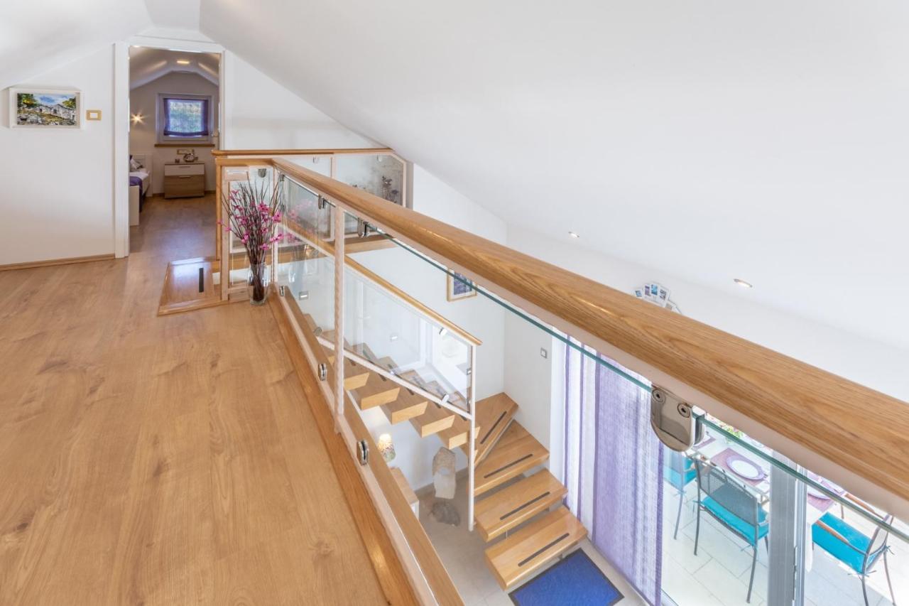 Villa Blue Sky Bol Zewnętrze zdjęcie