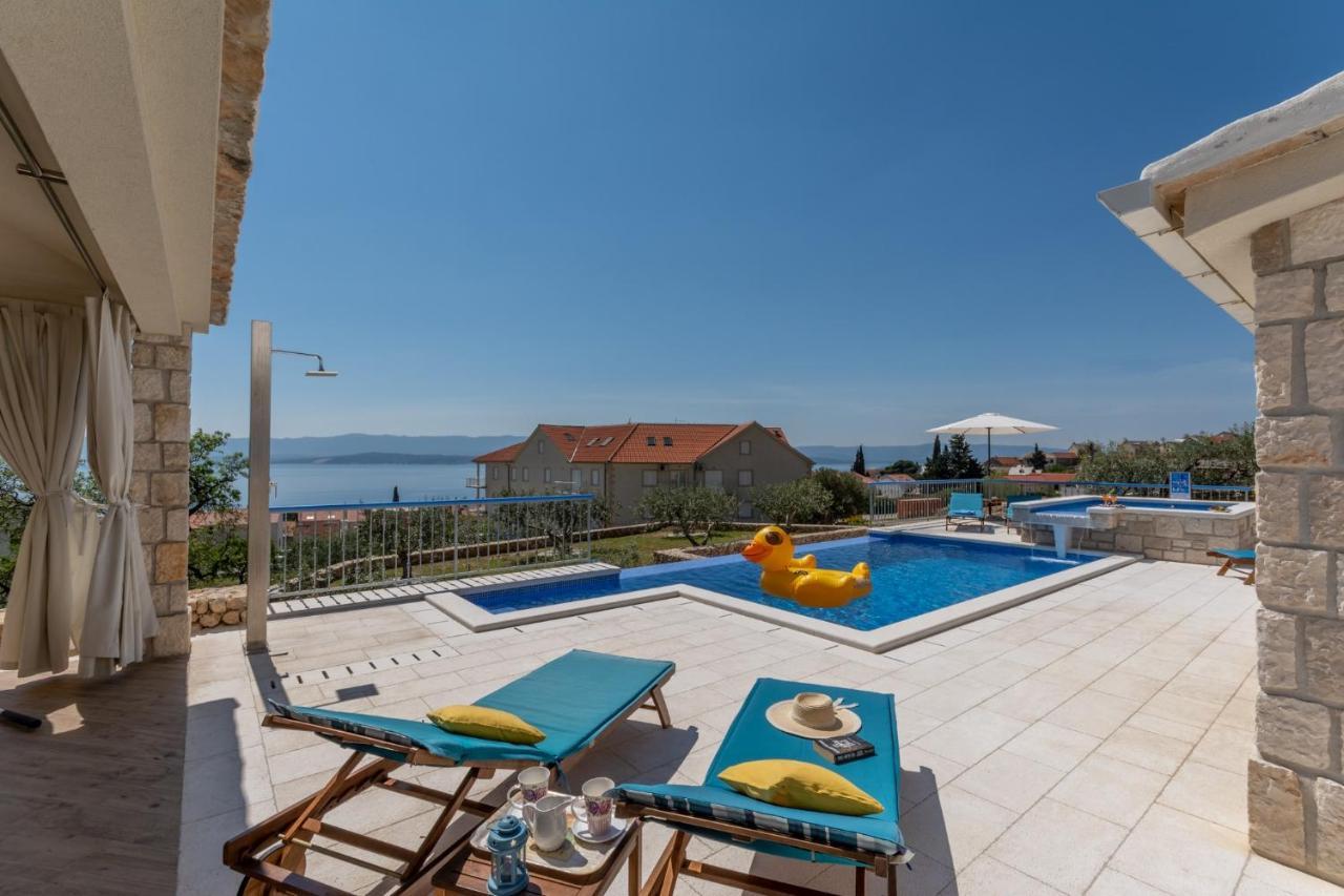 Villa Blue Sky Bol Zewnętrze zdjęcie